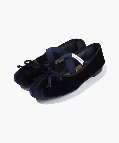 MARITHE + FRANCOIS GIRBAUD(マリテフランソワジルボー)の「W CROSS BANDING VELVET FLAT SHOES(バレエシューズ・レディース・ダークネイビー/バーガンディー/Black・24cm/23cm/25cm)」の10枚目の写真