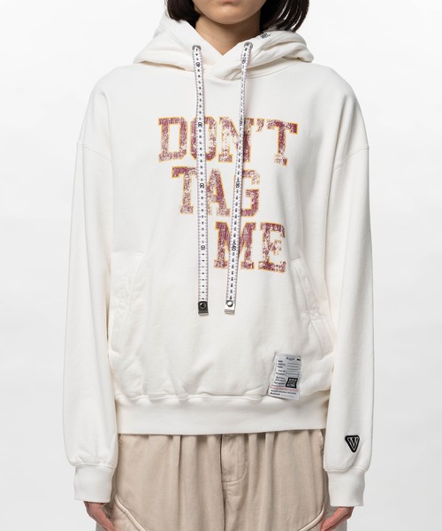 Maison MIHARA YASUHIRO(メゾンミハラヤスヒロ)の「Don't Tag Me Printed Hoodie(スウェット・レディース・ブラック/ホワイト/グレー・38/36)」の21枚目の写真