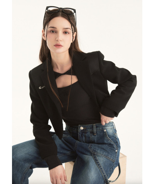 HHIPS(ダブルヒップス)の「シルクパイピングクロップジャケット(テーラードジャケット・レディース・その他・SMALL/MEDIUM)」の3枚目の写真