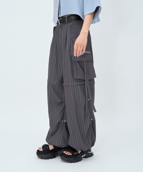 HARE(ハレ)の「2WAYZIPカーゴパンツ(HARE)(その他パンツ・レディース・オフホワイト/グレー/イエロー系その他/ブラック/ライトブルー/オレンジ/ピンク/グレー系その他/ブラック系その他/ボルドー/グレー系その他2/バーガンディー・FREE)」の19枚目の写真