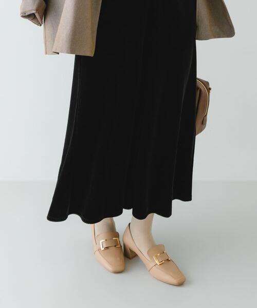 RODE SKO(ロデスコ)の「『MADE IN JAPAN』 4.5センチメタルヒールパンプス(パンプス・レディース・ブラック/ベージュ・36/37/38)」の11枚目の写真