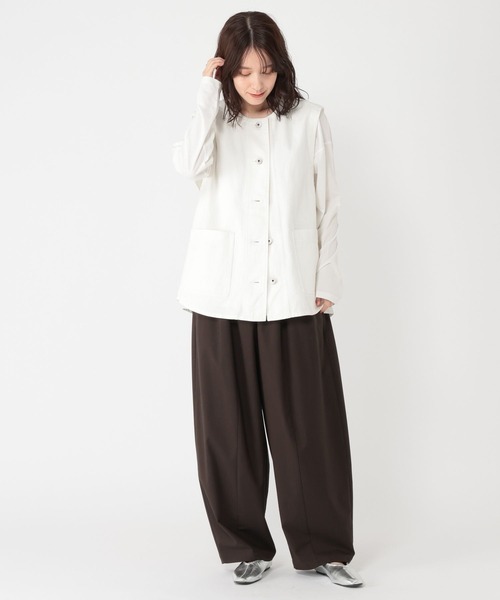 studio CLIP（スタディオクリップ）の「ノーカラーデニムベスト《CLIP denim》（ベスト・レディース・ホワイト/ブルー・FREE）」の9枚目の写真