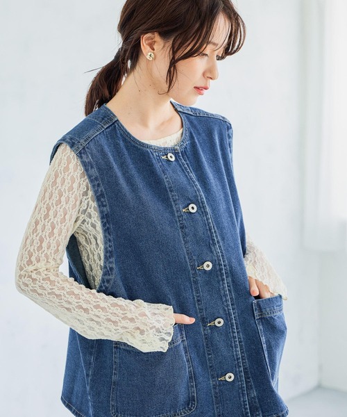 studio CLIP（スタディオクリップ）の「ノーカラーデニムベスト《CLIP denim》（ベスト・レディース・ホワイト/ブルー・FREE）」の14枚目の写真