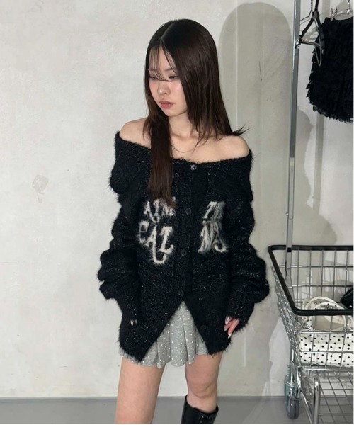 sedacle girl（セダクルガール）の「ラメシャギーオフショルニット（ニット/セーター・レディース・チャコールグレー/ブラック/アイボリー・FREE）」の15枚目の写真