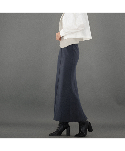 ACUD(アクド)の「Back Slit Bending Long Skirt _Navy(スカート・レディース・ネイビー・S/M)」の1枚目の写真