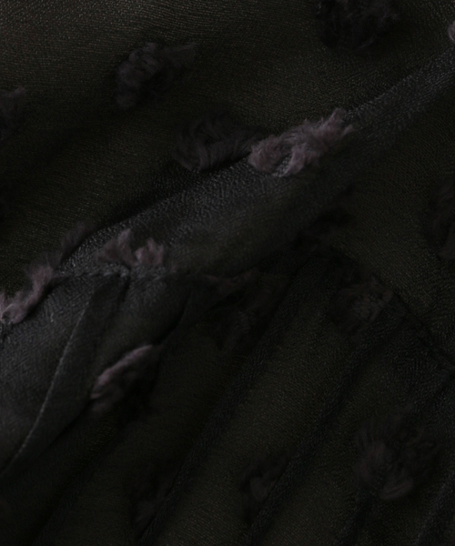 SLOBE IENA（スローブイエナ）の「《WEB限定/追加》フラワージャガードフリルブラウス（シャツ/ブラウス・レディース・ホワイト/ブラック・FREE）」の15枚目の写真