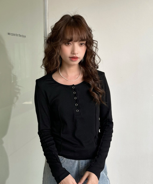 Ada.（エイダ）の「コンパクト ヘンリーネック ロングスリーブ カットソー（Tシャツ/カットソー・レディース・ブラック/ホワイト/グレー・FREE）」の19枚目の写真