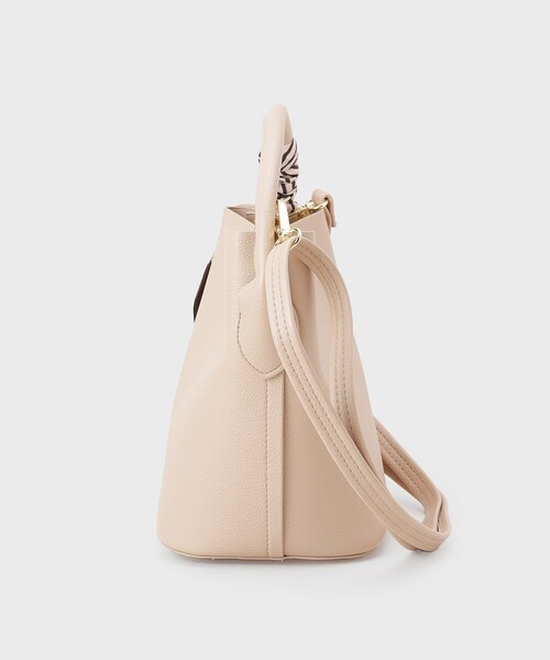 index(インデックス)の「【2WAY】スカーフ付きミドルバッグ(トートバッグ・レディース・ベージュ/ブラック/アイボリー・00)」の16枚目の写真