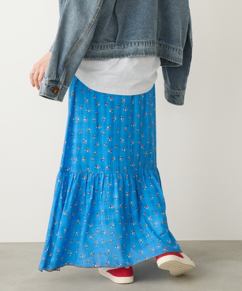 Unitage（ユニテージ）の「小花ティアードスカート（スカート・レディース・アイボリー/ブルー/ネイビー・FREE）」の11枚目の写真