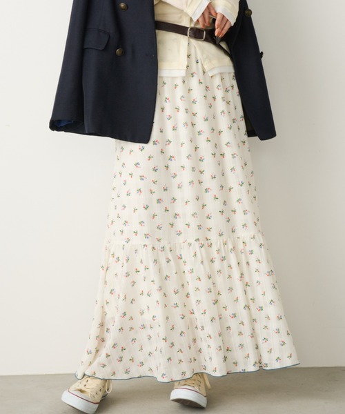 Unitage（ユニテージ）の「小花ティアードスカート（スカート・レディース・アイボリー/ブルー/ネイビー・FREE）」の16枚目の写真