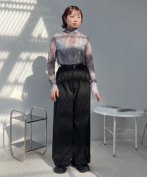 AS KNOW AS plus(アズノゥアズプラス)の「◯アソート メロウハイネックシアーインナートップス(Tシャツ/カットソー・レディース・ベージュ系/ブラック系/アイボリー系/グレー系・FREE)」の9枚目の写真