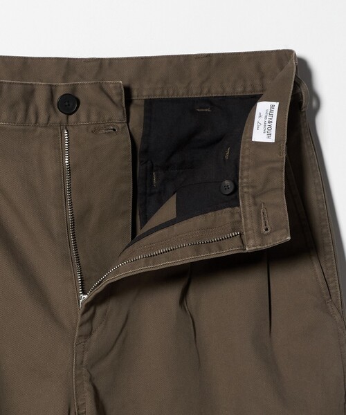 BEAUTY&YOUTH UNITED ARROWS(ビューティーアンドユースユナイテッドアローズ)の「HI-LINE 3PLY チノ トラウザース(チノパンツ・メンズ・ダークブラウン/ベージュ・L/S/M/XL)」の22枚目の写真