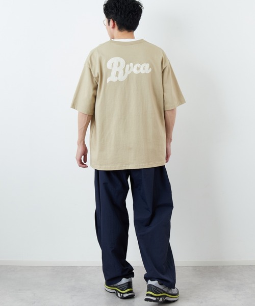 RVCA（ルーカ）の「【WEB限定】[RVCA/ルーカ] RANCH SCRIPT バック刺繍ロゴ ショートスリーブＴシャツ（Tシャツ/カットソー・レディース・ブラック/カーキ/ホワイト・L/M/XL）」の11枚目の写真