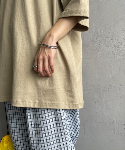 RVCA（ルーカ）の「【WEB限定】[RVCA/ルーカ] RANCH SCRIPT バック刺繍ロゴ ショートスリーブＴシャツ（Tシャツ/カットソー・レディース・ブラック/カーキ/ホワイト・L/M/XL）」の5枚目の写真