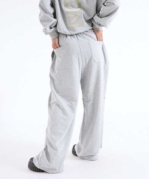 FTW(エフティダブリュー)の「VELOUR PATCH SWEAT PANTS(スウェットパンツ・レディース・ブラック/グレー・SMALL/MEDIUM/LARGE)」の17枚目の写真