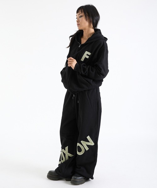 FTW(エフティダブリュー)の「VELOUR PATCH SWEAT PANTS(スウェットパンツ・レディース・ブラック/グレー・SMALL/MEDIUM/LARGE)」の9枚目の写真