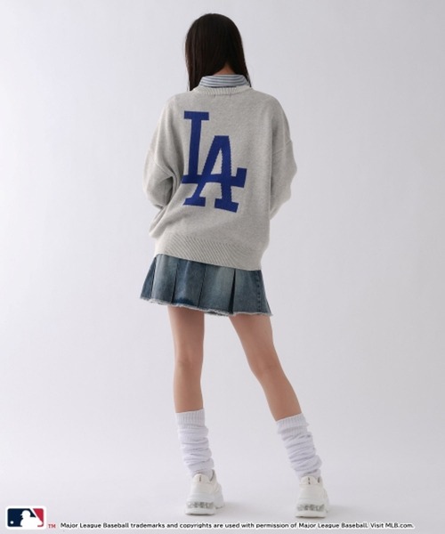 repipi armario(レピピ アルマリオ)の「【MLB】ルーズニットトップス(ニット/セーター・キッズ・ブラック/オフホワイト/グレー・MEDIUM/LARGE)」の12枚目の写真