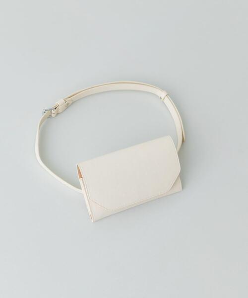 RODE SKO（ロデスコ）の「『MADE IN JAPAN』 ウエストポーチベルトバッグ（ボディバッグ/ウエストポーチ・レディース・ブラック/キャメル/オフホワイト・ONE）」の2枚目の写真