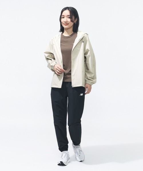 NEW BALANCE(ニューバランス)の「【New Balance×アルペン限定モデル】ニューバランス New Balance フーデットウーブンジャケット(ナイロンジャケット・レディース・オフホワイト/ブラック/アイボリー・M/L/XL/S)」の8枚目の写真