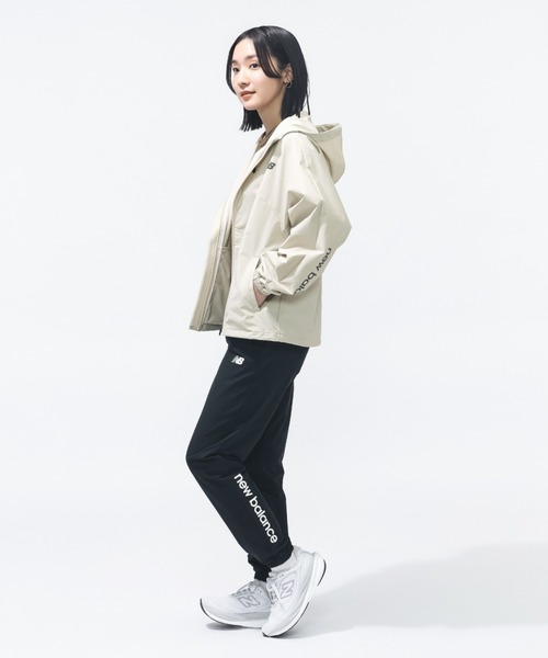 NEW BALANCE(ニューバランス)の「【New Balance×アルペン限定モデル】ニューバランス New Balance フーデットウーブンジャケット(ナイロンジャケット・レディース・オフホワイト/ブラック/アイボリー・M/L/XL/S)」の9枚目の写真