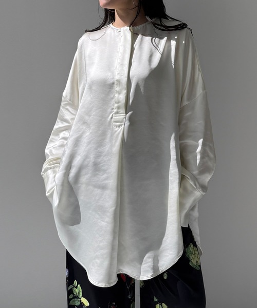wee9s(ウィークス)の「over size no collar mannish satin shirt(シャツ/ブラウス・レディース・ライトブルー/ブラック/アイボリー・FREE)」の7枚目の写真