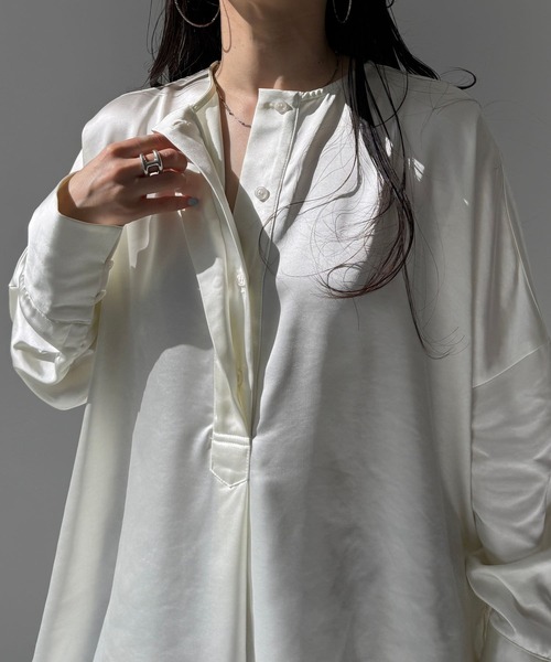wee9s(ウィークス)の「over size no collar mannish satin shirt(シャツ/ブラウス・レディース・ライトブルー/ブラック/アイボリー・FREE)」の22枚目の写真