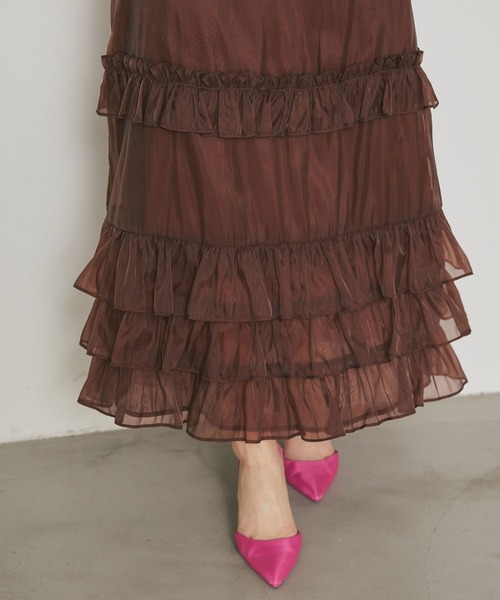 ARVELLIA(アルベリア)の「SHEER LAYERED RUFFLE SKIRT(スカート・レディース・ブラウン/ブラック・M)」の7枚目の写真