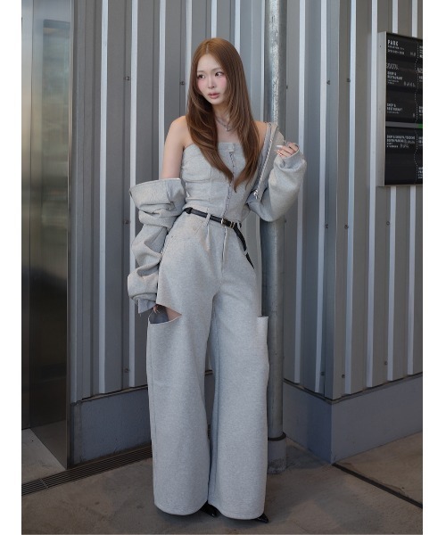 Darich(ダーリッチ)の「ボンディングスウェットサイドスリットワイドパンツ(その他パンツ・レディース・ホワイト/ブラック/グレー・S/M)」の1枚目の写真
