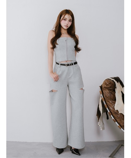 Darich(ダーリッチ)の「ボンディングスウェットサイドスリットワイドパンツ(その他パンツ・レディース・ホワイト/ブラック/グレー・S/M)」の5枚目の写真