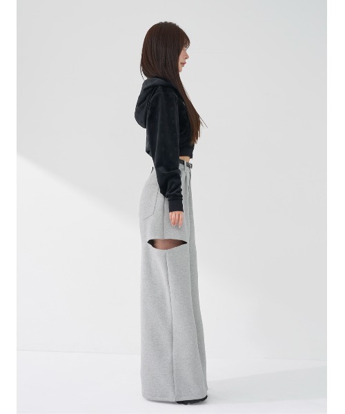 Darich(ダーリッチ)の「ボンディングスウェットサイドスリットワイドパンツ(その他パンツ・レディース・ホワイト/ブラック/グレー・S/M)」の7枚目の写真