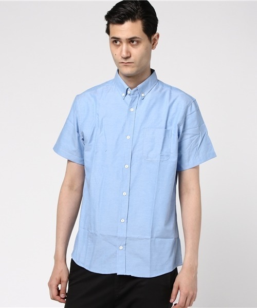 ARCADE（アーケード）の「ボタンダウン オックスフォードシャツ 半袖シャツ/選べるマルチ釦&ノーマル釦（シャツ/ブラウス・メンズ・ホワイト系2/ホワイト系1/ブラック系2/ネイビー系1/ブラック系1/サックスブルー系2/サックスブルー系1/ネイビー系2・M/LL/L）」の7枚目の写真