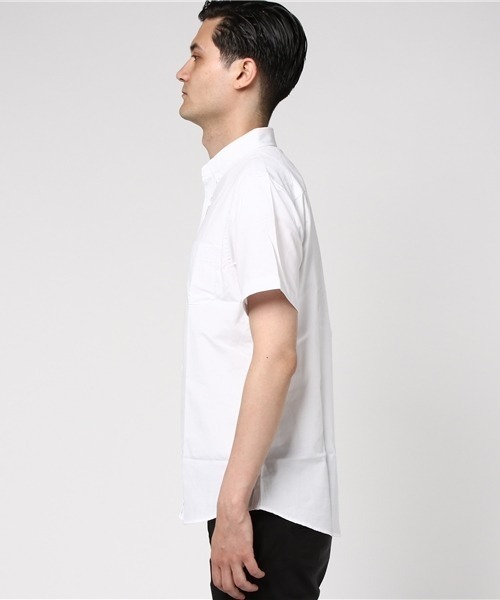 ARCADE（アーケード）の「ボタンダウン オックスフォードシャツ 半袖シャツ/選べるマルチ釦&ノーマル釦（シャツ/ブラウス・メンズ・ホワイト系2/ホワイト系1/ブラック系2/ネイビー系1/ブラック系1/サックスブルー系2/サックスブルー系1/ネイビー系2・M/LL/L）」の14枚目の写真