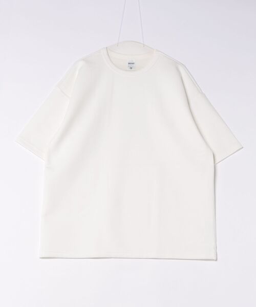 LIFEMAX（ライフマックス）の「【LIFEMAX/ライフマックス】8.5オンスダンボールニットビッグシルエットTシャツ（ポリジン加工）/菌防臭 オーバーサイズ 半袖T-シャツ 2色（Tシャツ/カットソー・メンズ・オフホワイト/ブラック・SMALL/LARGE/MEDIUM/X-LARGE）」の3枚目の写真