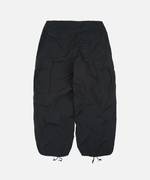 FRIZMWORKS（フリズムワークス）の「PARACHUTE NYLON BALLOON PANTS _ BLACK（その他パンツ・メンズ・その他・LARGE/MEDIUM/SMALL/X-LARGE）」の5枚目の写真