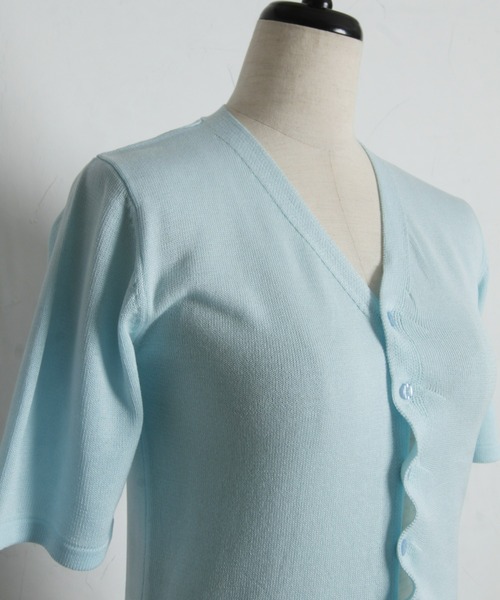 ARVELLIA（アルベリア）の「RUVHED KNIT TOP（ニット/セーター・レディース・サックスブルー/ブラック・M）」の17枚目の写真