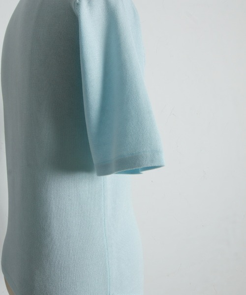 ARVELLIA（アルベリア）の「RUVHED KNIT TOP（ニット/セーター・レディース・サックスブルー/ブラック・M）」の20枚目の写真