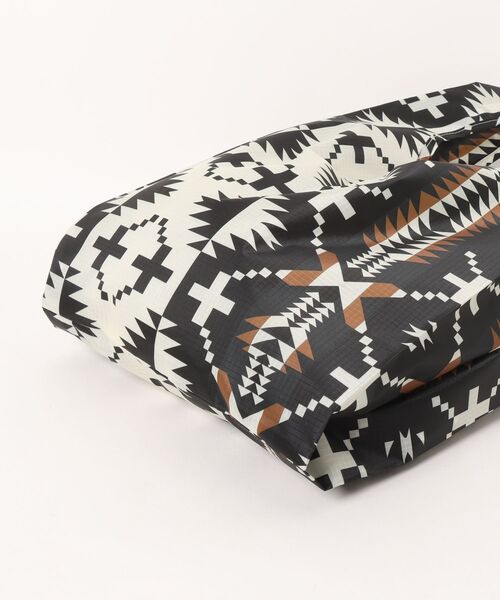 PENDLETON(ペンドルトン)の「【 PENDLETON / ペンドルトン 】SHOPPER with POUCH / ポーチ付ショッパー(エコバッグ/サブバッグ・レディース・ライトブルー/ベージュ/ブルー/グレー/オフホワイト/ブラック・FREE)」の10枚目の写真