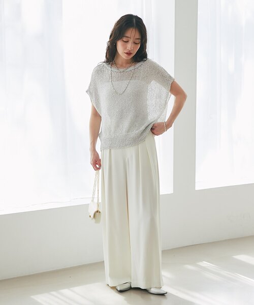 La boutique BonBon(ラブティックボンボン)の「【再予約決定!】ラメ天竺針抜きフレンチニット(ニット/セーター・レディース・チャコールグレー/ピンク/サックスブルー/シルバー・FREE)」の5枚目の写真