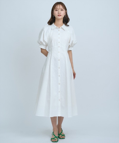 AND COUTURE（アンドクチュール）の「ボリュームスリーブストライプワンピース（ワンピース・レディース・ホワイト/サックスブルー/ブルー・FREE）」の17枚目の写真