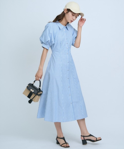 AND COUTURE（アンドクチュール）の「ボリュームスリーブストライプワンピース（ワンピース・レディース・ホワイト/サックスブルー/ブルー・FREE）」の4枚目の写真