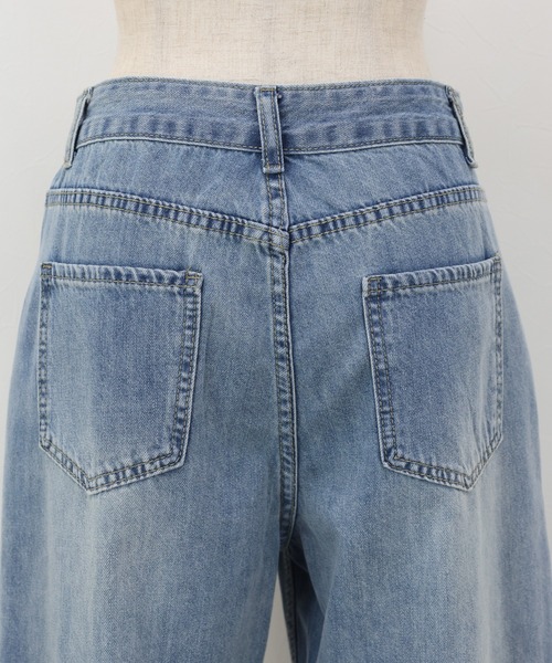 BLUEEAST(ブルーイースト)の「ローズ刺繍デニムパンツ(デニムパンツ・レディース・ブルー・LARGE/MEDIUM/SMALL)」の9枚目の写真