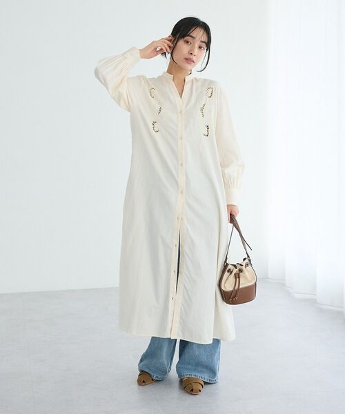 CRAFT STANDARD BOUTIQUE（クラフトスタンダードブティック）の「【インド製】カットワークシシュウワンピース（ワンピース・レディース・ブラック/ナチュラル・FREE）」の3枚目の写真