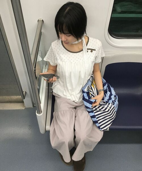 AMESWORLDWIDE（アメスワールドワイド）の「CLASSIC VACANCES BIG BAG BLUE（ショルダーバッグ・レディース・その他・FREE）」の4枚目の写真
