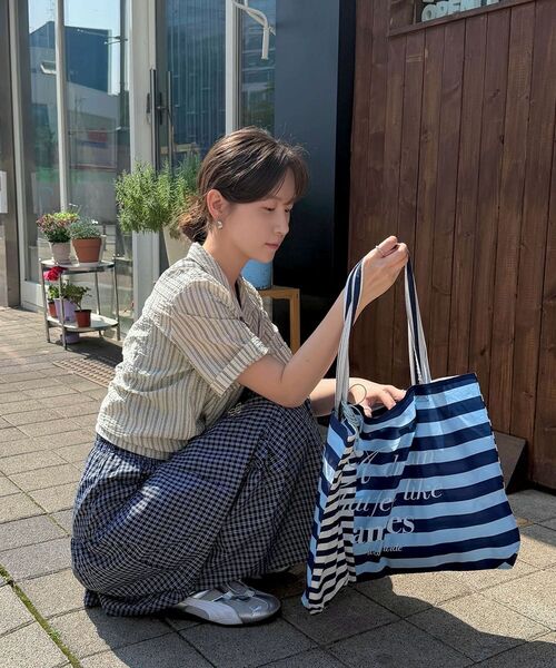 AMESWORLDWIDE（アメスワールドワイド）の「CLASSIC VACANCES BIG BAG BLUE（ショルダーバッグ・レディース・その他・FREE）」の5枚目の写真