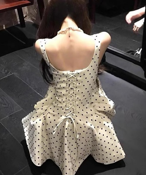 おしゃれスタ(オシャレスタ)の「ドット柄ミニ丈キャミワンピース(ワンピース・レディース・ホワイト・S/M/L/XL)」の5枚目の写真
