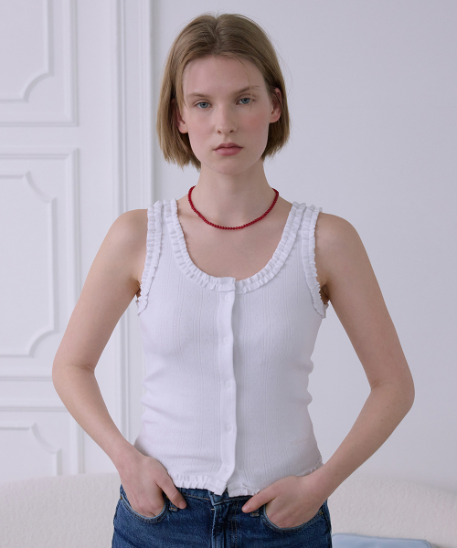 AFTERHOURS(アフターアワーズ)の「FRILL BUTTON SLEEVELESS TOP (WHITE)(Tシャツ/カットソー・レディース・ホワイト・FREE)」の4枚目の写真