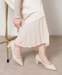 ベルトポインテッドパンプス