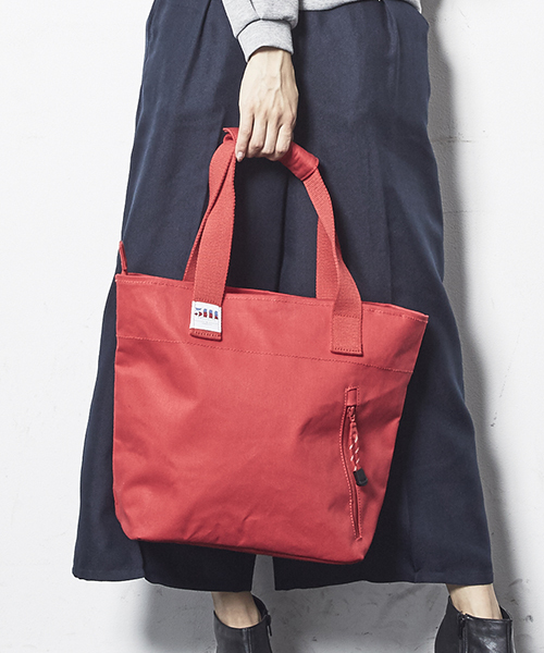 5441 by sunduck（ゴーヨンヨンイチバイサンダック）の「【5441 by SUNDUCK/5441 バイ サンダック】DAILYTRIP TOTE （トートバッグ・レディース・レッド/ブラック/ブルー/グリーン・FREE）」の4枚目の写真
