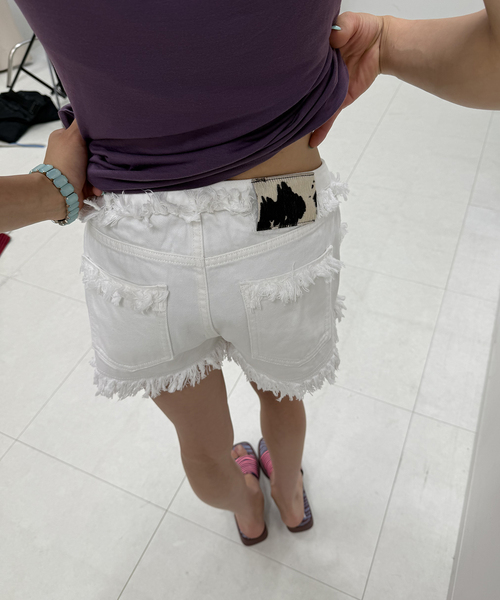 Oriens JOURNAL STANDARD(オリエンス ジャーナルスタンダード)の「フリンジショートパンツ(デニムパンツ・レディース・ホワイト/ブルー・36/38)」の15枚目の写真
