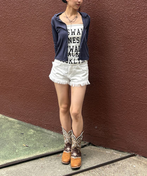 Oriens JOURNAL STANDARD(オリエンス ジャーナルスタンダード)の「フリンジショートパンツ(デニムパンツ・レディース・ホワイト/ブルー・36/38)」の6枚目の写真